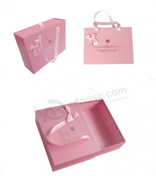 Wholesale Customized high-end Garment Package with Ribbon Handle