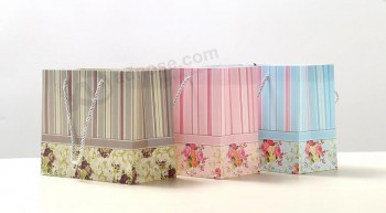 Fine Color Pinting White Cardboard Gift Bag, Shopping Bags for Garments