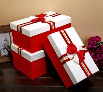 Boîte de cadeau de chocolat de rectangle élégant de vente chaude avec le bowknot gentil, boîte d'emballage de cadeau
