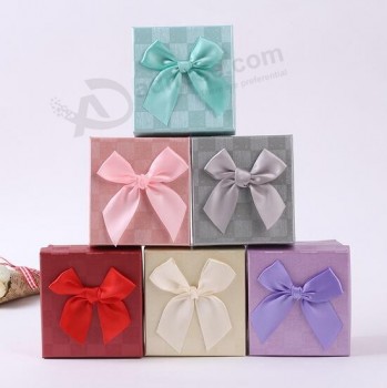 批发精美圣诞礼品盒与美丽的蝴蝶结，珠宝盒，手表礼品盒
