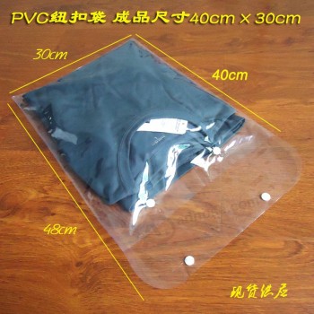 Venda por atacado personalizado de alta-Oem o saco de empacotamento claro do vestuário do PVC do espaço livre do oem com botão