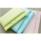 En gros personnalisé haut-Fin simple macaron sac à main crayon grille Pvc créatif crayon étudiant sac