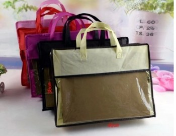 Customized high quality Dust-Proof Transparent PVC Quilt Bags Handbags