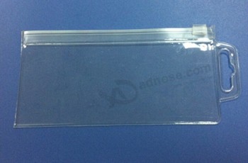 Sacchetto d'attaccatura del sacchetto di plastica trasparente del foro del Pvc portatile all'ingrosso di alta qualità