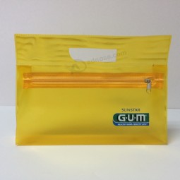 Sac de fermeture à glissière en gros de Pvc de haute qualité adapté aux besoins du client avec la poignée pour des produits de beauté
