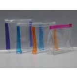 Venta al por mayor de alta calidad personalizada de China fabricación de bajo precio claro Cloruro de polivinilo stand up pouch para cosméticos