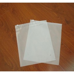 Aangepaste hoge kwaliteit promotionele duurzame hoogwaardige frosted Pvc ritssluitingszak