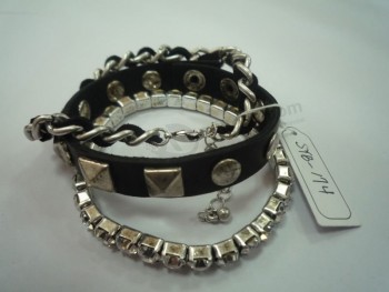 Factory direct sale customized high quality OEM Fashionable Fashion Acrylic Bracelet