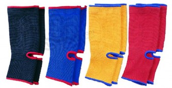 Proteção de esportes de suporte de tornozelo colorido por UmatUmacUmado