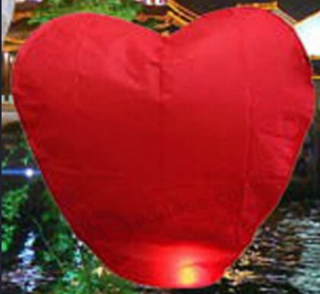 工場直接販売最高品質の赤い心臓-形ノベルティランタン