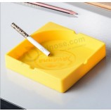 GroßhEinndels-kUndenspezifischer QUEinlitätsoem gelber kreEintiver Design-SilikonEinschenbecher
