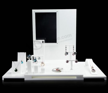 Luxury Jewelry Display Acrylic Countertop Display Wholesale