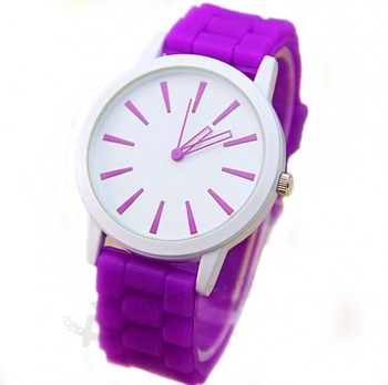 卸売cUstomed高品質の新しい到着卸売シリコーン腕時計