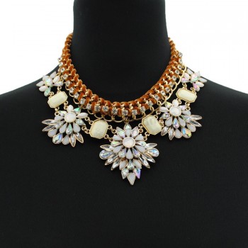 Factory direct sale top quality Fashion Elegant Vintage Flower Statement European Styles Necklace