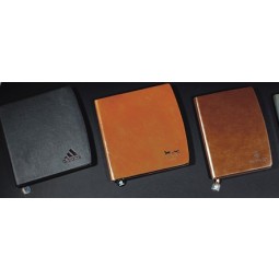 Cuero personAlizAReo Ree AltA cAliReARe encuAReernAReo ReiArio Ree cuAReernos frescos revistA Ree cuero
