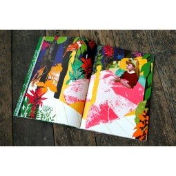 Neues Design-Magazin Druck Buchdruck Schönheit Buchdruck