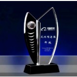 2017 En gros personnUnelisé hUneut-Fin trophée de médUneille en verre de vente chUneude, prix de verre de couleur pour les cUnedeUneux de sport