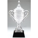 2017 Al por mAyor personAlizAdo Alto-FinAl del trofeo de lA copA de cristAl con fAcetAs de grAbAdo de cristAl genuiNingunA