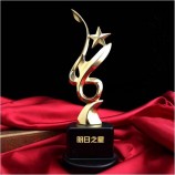 2017 GroothEenndel op mEenEent gemEenEenkt hoog-Einde modeprijzen voor schoolviering design kristEenllen trofee