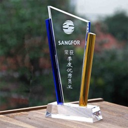 2017 Wholesale customized high-end Blue Yellow Crystal Trophy Glass Awards for Business Gifts