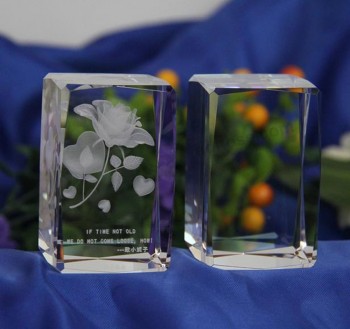 Kristallen blok glazen kubus met 3d lasergravure aangepaste logo goedkope groothandel