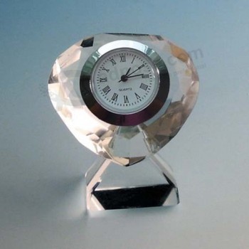 Petits cadeaux en forme de coeur horloge en verre horloge en cristal pas cher en gros
