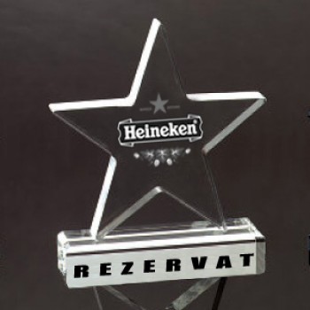 Al por mayor personalizado alto-End ad-190 trofeo claro campeón láser grabado en forma de estrella acrílico deporte premio