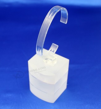 Wholesale Customized high quality Desktop Clear Acrylic Display Watch Stand with your logo