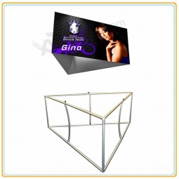 BAnderA TriAngulAr. colgAnte de cAlidAd superior Al por mAyor de lA muestrA con gráficos de telA elásticos (20Pie)