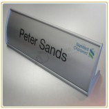 Wholesale customized high quality Curved Table Stand Signhoder/Name Holder