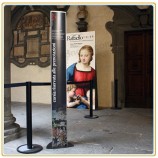 Wholesale customized high quality Freestanding Aluminum Curved Trianglular Pylon Sign Post