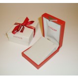 Boîte à bijoux personnalisée bon marché avec logo personnalisé pour l'emballage et la collecte