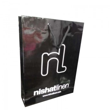 пользовательский черный бумажный пакет для покупок с глянцевым ламинированием