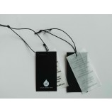 Atacado personalizado alta qualidade cartão preto Tag de vestuário de papel