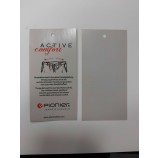 Groothandel aangepaste hoge kwaliteit glanzende vernis gestanst kleding LaBel
