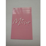 Atacado personalizado de alta qualidade impresso design rosa com laminado lustroso em lados hangTag