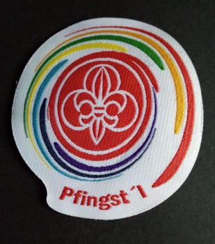 FaBrieksgerichte groothandel aangepaste laser gesneden vorm van topkwaliteit voor uniform geweven Badge