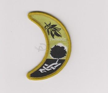 Wholesale customized high-end Moon Shape Overlocking Clothing Woven Badge