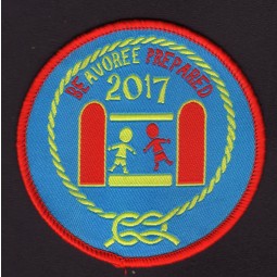 En gros personnalisé haut-Bout rond en forme de Badge tissé rouge surJeté