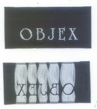 Wholesale customized high-end Taffeta Quality Black and White Clothing Woven Label