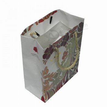 包装用の格安カスタムcmyk印刷紙のショッピングバッグ