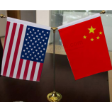 MiniPoLyeSter. USA-nationale SchreibtiSchFlaggege aMerikaniSche TiSchFlaggege