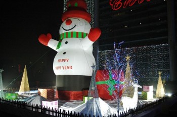 Fabrik kundenSpezifiSch hoch-Ende großer aufblaSbarer SchneeMann, aufblaSbareS Weihnachten für Dekoration Mit irgendeiner Größe