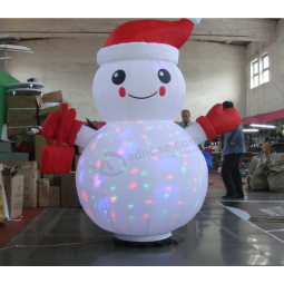 Modelo inflável do bonEco de neve inflável Modelo doS deSenhoS aniMadoS coM luz para dentro
