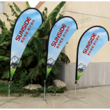 Goede kwaliteit teardropbanners en vlaggen voor zaken