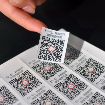 Goed verkopende lijm qr code serienummer sticker etiketten afdrukken