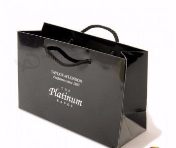 Benutzerdefinierte gedruckten Weißbucheinkaufstaschen mit Ihrem eigenen Logo, Cmyk gedruckt Kunst Papier Papiertüte Tasche mit Seil Griff Großhandel