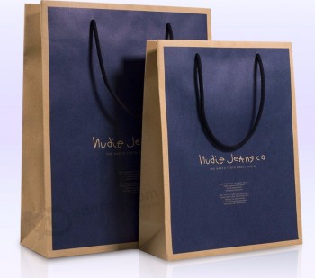 China fabricante atacado de luxo artesanal personalizado cor impressão barato vestuário compras reciclar saco de papel kraft marrom com alça