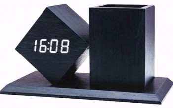 Kh-0322 ha portato il calendario dell'orologio della funziUno della retrL'olioluminaziUno dell'allarme di modo principale elettronico dell'orologio