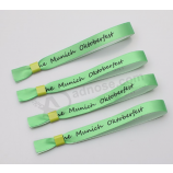 Gratis ontwerp aangepaste muziek bedrukte polsbandjes hand bands